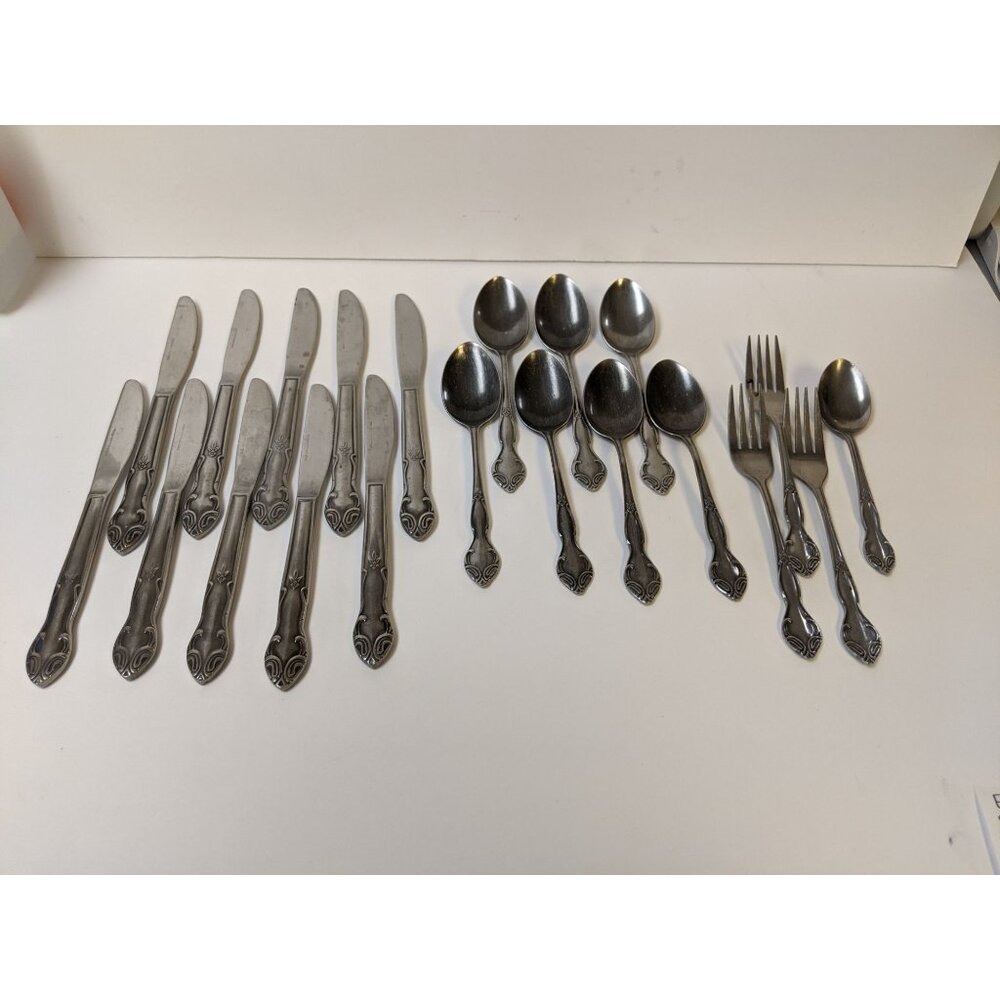 Ekco EKS35 Silverware Flatware Lot Of 21 Pieces Stainless Korea